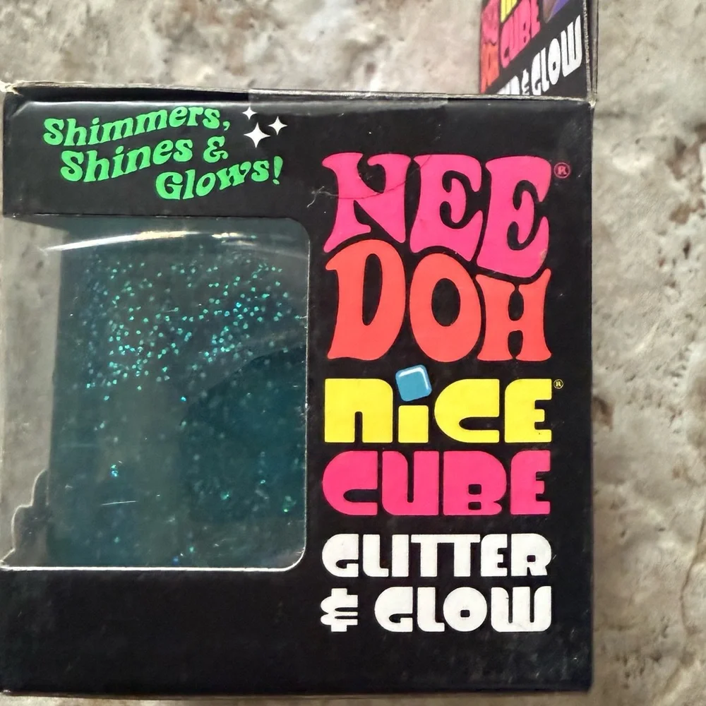 NeeDoh Nice Cube Glitter & Glow Squish Toy - Teal - Picture 3 of 5